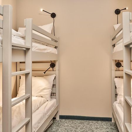 Hotel Ullensvang Лофтхус Екстериор снимка