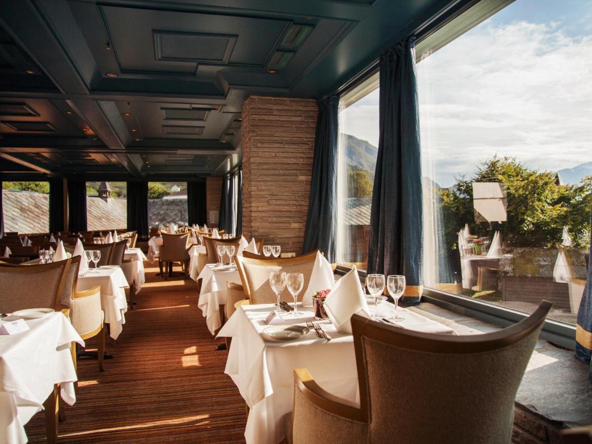 Hotel Ullensvang Лофтхус Екстериор снимка