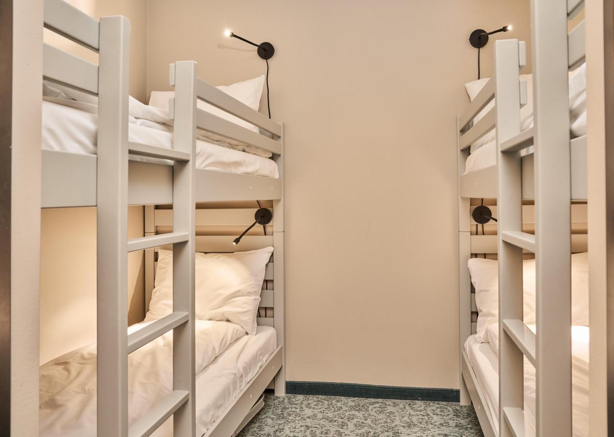 Hotel Ullensvang Лофтхус Екстериор снимка
